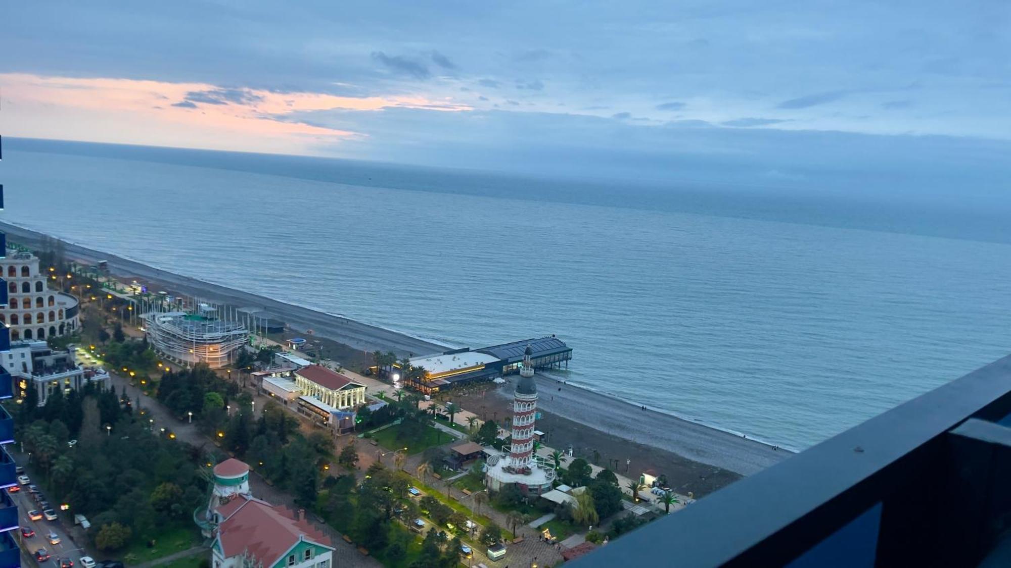 Marvella Orbi City Sea View باتومي المظهر الخارجي الصورة