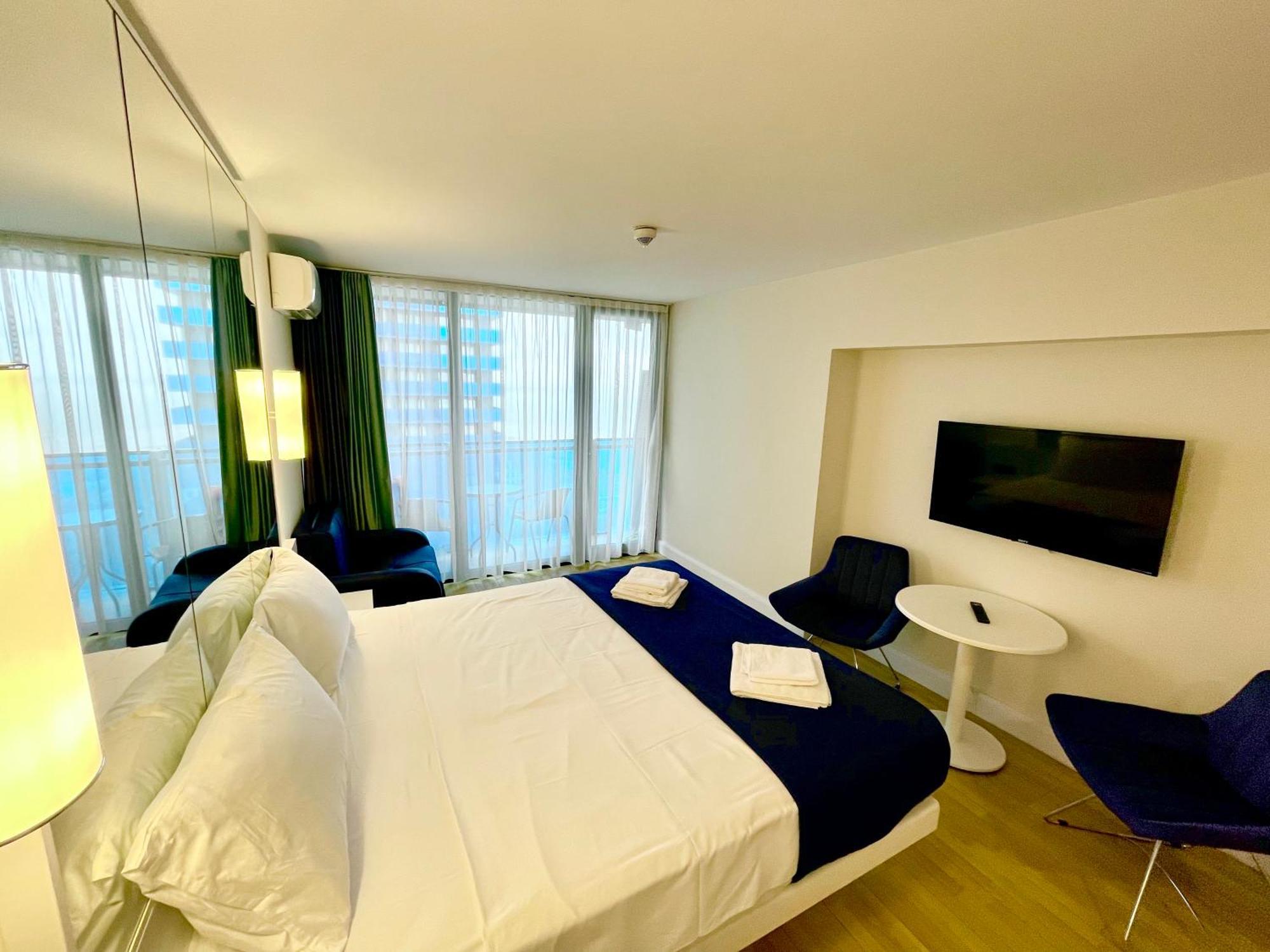 Marvella Orbi City Sea View باتومي المظهر الخارجي الصورة